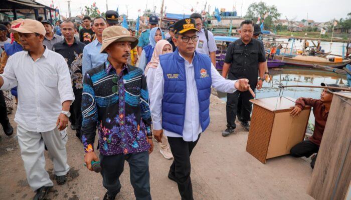 Gubernur Banten Andra Soni “Turun ke Laut”,Dialog di Atas Kapal: Bongkar Masalah Nelayan dan Janji Bawa Perubahan Nyata di Pesisir Tangerang