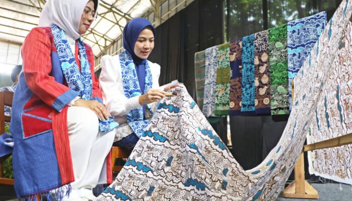 Bupati Serang Ratu Zakiyah Gedor Kelas UMKM: Wajibkan ASN dan Perusahaan Pakai Batik Lokal, Produk Serang Masuk Indomaret dan Alfamart