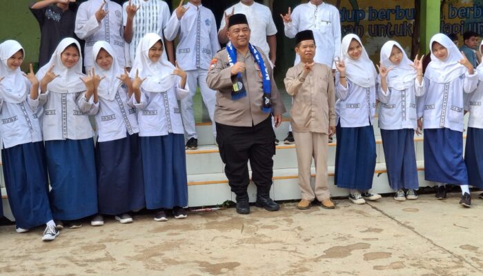 Kasat Binmas Polres Cilegon Jadi Pembina Apel Hari Santri: Tanamkan Semangat Jihad Ilmu dan Akhlak di Era Digital