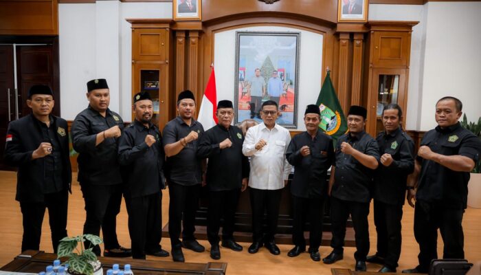 Gubernur Andra Soni Gaungkan Spirit Jawara: Pencak Silat Terumbu Banten Jadi Ikon Budaya dan Wisata Religi