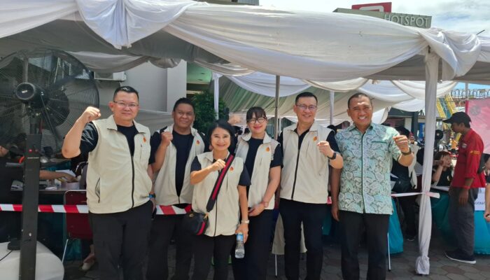 Salt and Light Community dan Grand Krakatau Tebar Berkah di Cilegon: Ribuan Warga Antusias Dapat Sembako dan Layanan Kesehatan Gratis