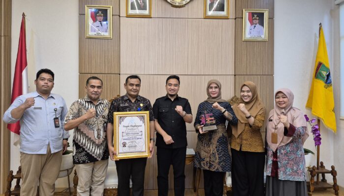 Cilegon Juara Nasional! Raih “Stunting Award 2025” Berkat Inovasi Hebat dan Kolaborasi Pentaheliks