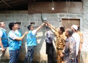 PLN Nyalakan Harapan di Kampung Kacipet: Rumah Yayan Kini Tak Lagi Gelap, Cahaya Listrik Hadirkan Kehidupan Baru