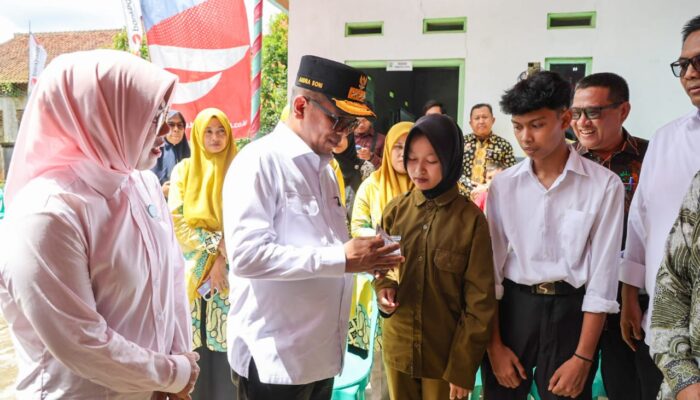 Andra Soni Kobarkan Semangat Siswa Banten: Percaya Diri, Anti-Bully, dan Sekolah Gratis Menuju Indonesia Emas 2045