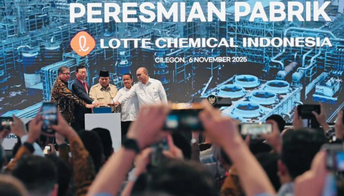 Prabowo Resmikan Raksasa Petrokimia Rp 62 Triliun di Cilegon: Simbol Kebangkitan Industri Nasional