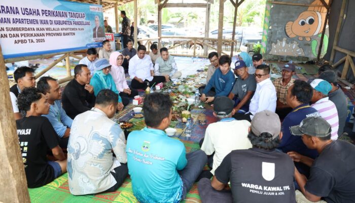 Gubernur Andra Soni Turun ke Pesisir! Nelayan Carita Dapat Angin Segar, Gen Z Penggerak Sampah Dapat Dukungan Nyata