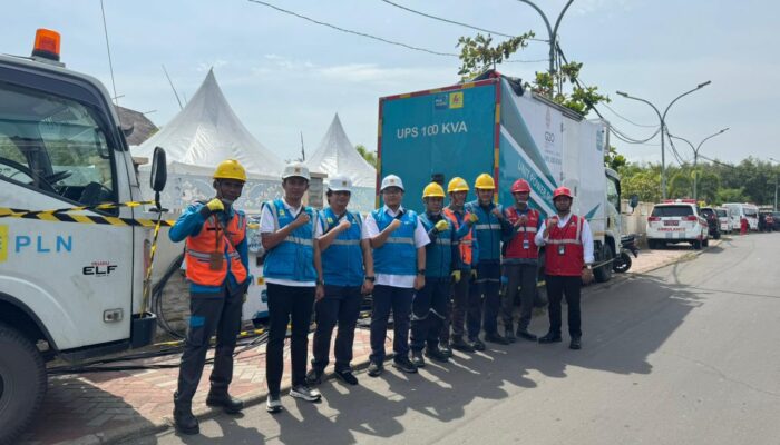 Listrik Tak Berkedip, Mangrove Tetap Hijau! PLN UID Banten Kawal Aksi Penanaman Mangrove Bersama Wapres Gibran di Tangerang