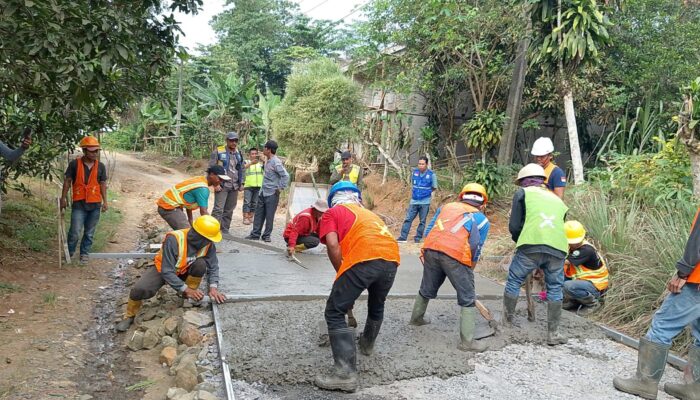 Bang Andra Dipuji Akademisi Untirta: Infrastruktur Desa Jadi Pemacu Pertumbuhan Ekonomi