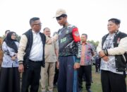 Gubernur Andra Soni Tegaskan Perang Total Lawan Tawuran Pelajar: Banten Bangun Generasi Berkarakter di Markas Yonif 203/AK