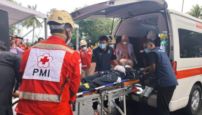 PMI Cilegon Perkuat Edukasi Kesiapsiagaan Industri Lewat Gladi Penanganan Darurat 2025