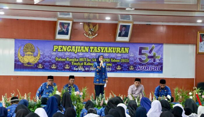 Bupati Serang Zakiyah Ajak ASN Donasi Massal untuk Korban Banjir Sumatera