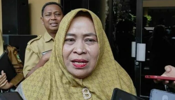 Pemkot Cilegon Guyur Beasiswa Ratusan Juta untuk Siswa Tak Mampu: 524 Anak Dapat Kado Pendidikan di Akhir Tahun