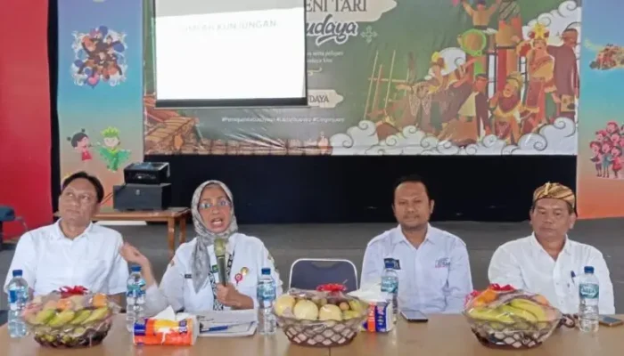 Jelang Nataru 2025–2026, Banten Bidik 300 Ribu Wisatawan: Masyarakat Diimbau Berwisata Aman dan Bijak