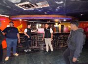 Polres Cilegon Grebek 7 Lokasi, Ratusan Botol Miras Disita Jelang Natal dan Tahun Baru