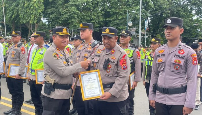 Humanis dan Inspiratif, Kasat Binmas Polres Cilegon Raih Penghargaan atas Dedikasi Poskamling dan Pendidikan