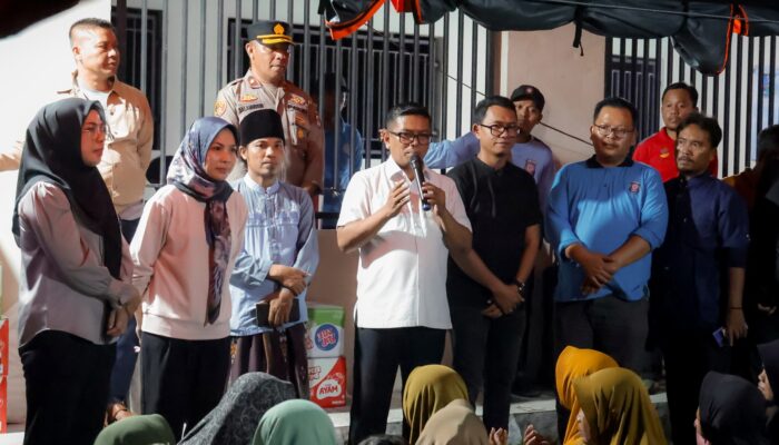 Turun Malam ke Lokasi Banjir, Andra Soni ‘Pasang Badan’: Banjir Tahunan Serang Harus Disapu Tuntas