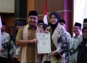 Istri Wali Kota Cilegon Resmi Nahkodai Bunda Guru PGRI, Robinsar Tegaskan Pendidikan Tak Boleh Tergadaikan