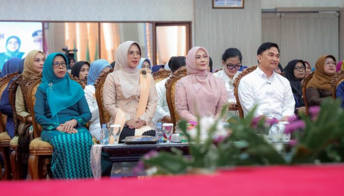 Dimyati: Ibu Adalah Sekolah Pertama Bangsa, Pemprov Banten Gaungkan Peran Ibu sebagai Penentu Indonesia Emas