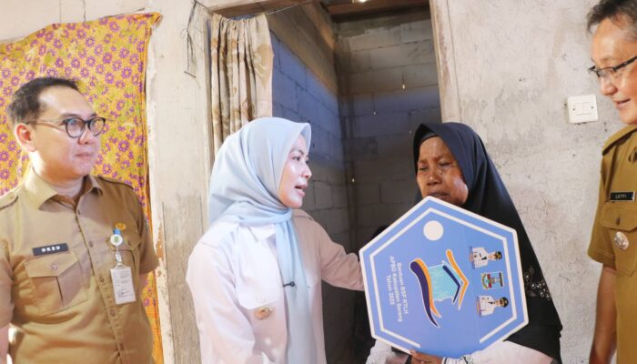 Ratu Zakiyah Sulap Ratusan Rumah Reyot Jadi Hunian Layak di Kabupaten Serang