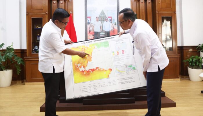 Gubernur Banten Minta Warga Jangan Panik: BMKG Pastikan Cuaca Masih Normal