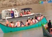 Akses Lumpuh Pascabencana, Kapolri Turunkan Swamp Boat Gratis untuk Warga Bireuen