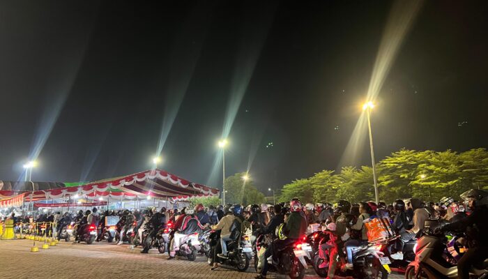 Natal Memuncak di Ciwandan! Lebih 12 Ribu Kendaraan Serbu Pelabuhan, Pelindo Pastikan Arus Tetap Lancar