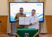 Ombudsman Serahkan Rapor Merah-Putih, Andra Soni Targetkan Samsat dan Sekolah Gratis Beres 1 Bulan