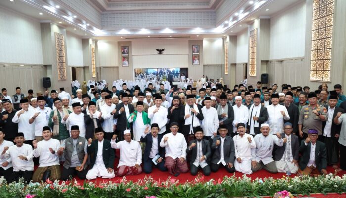 Doa dan Aksi Kemanusiaan Bersatu, Wagub Banten Lepas Bantuan Lintas Provinsi