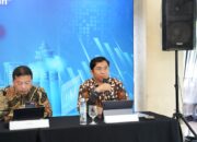 OJK Ajak Warga Tinggalkan Bank Emok, Arahkan Dana ke BPRS dan Bank BUMN