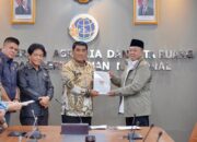 Nusron Serahkan RTRW Sulut 2025-2044, Tekankan Perlindungan Lahan Sawah