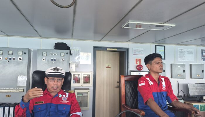 Macet di Darat “Dibuang” ke Laut, Nahkoda Kapal Merak-Bakauheni Jadi Sasaran Amuk Pemudik