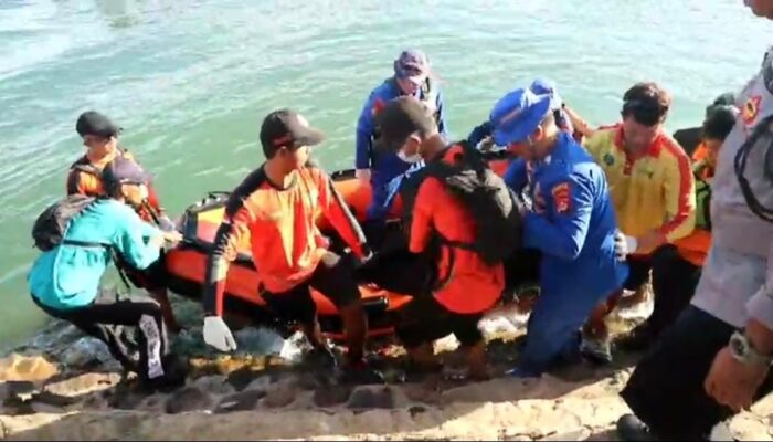 Terseret Arus di Pantai Carita, Pelajar Asal Tangerang Ditemukan Meninggal Setelah 3 Hari Pencarian