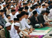 Najib Hamas Ajak Warga Pererat Silaturahmi Usai Salat Id di Kramatwatu