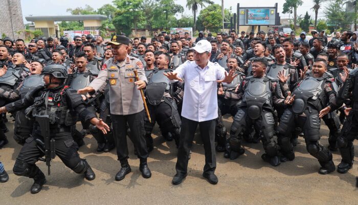 Wagub Banten Apresiasi Kesiapan Polda Hadapi May Day, Simulasi Sispamkota Dinilai Profesional dan Humanis