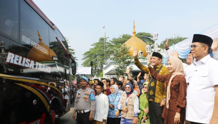 Kloter 3 Haji Kabupaten Serang Resmi Berangkat, Bupati Ratu Rachmatuzakiyah: Jaga Kesehatan dan Akhlakul Karimah