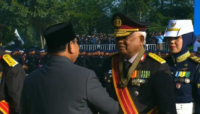 Tokoh SMSI Taufiequrachman Ruki Dianugerahi Bintang Kehormatan oleh Presiden Prabowo