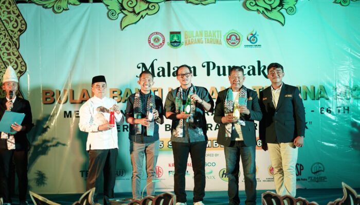 KRAKATAU POSCO Borong 3.000 Produk Cleonix, Dorong Pemuda Tegal Ratu Naik Kelas