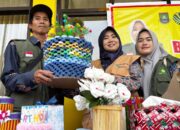 Sampah Tak Lagi Jadi Musuh Sekolah, di Cilegon Botol Bekas Disulap Jadi Gapura hingga Kerajinan Bernilai Ekonomi